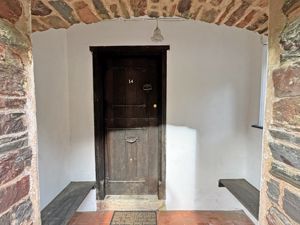 Porch- click for photo gallery